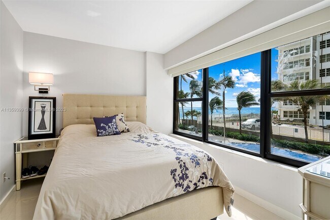 Building Photo - 3800 Galt Ocean Dr