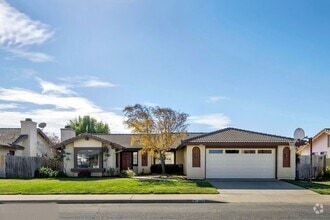 Building Photo - 604 Coleman Dr