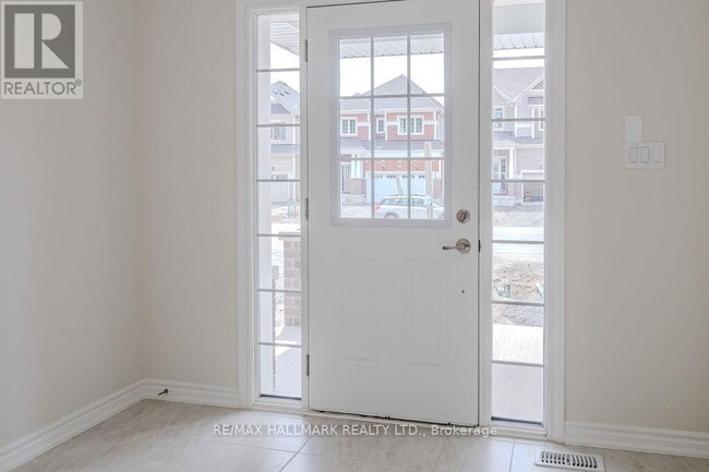 Photo du bâtiment - 395 BEECHWOOD FOREST Ln