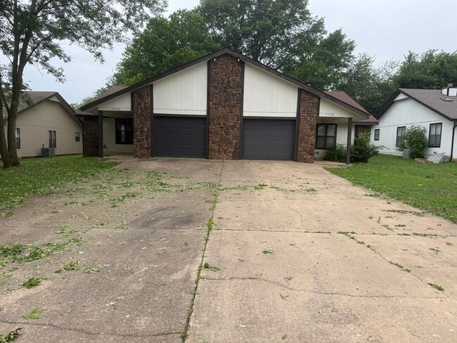 Building Photo - 1206 Whipporwill Ln