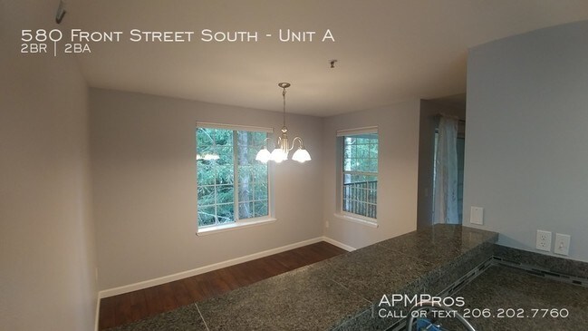 Foto del edificio - 580 Front St S