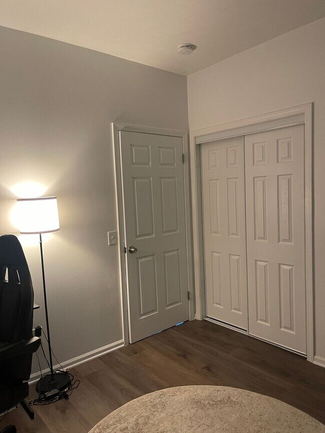 Foto del edificio - 3 Karges Pl