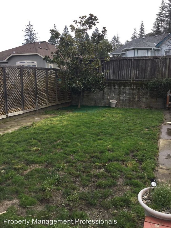 Foto del edificio - 3 br, 2 bath House - 254 Independence Drive
