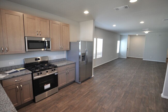 Foto del edificio - Be the First to Live Here!