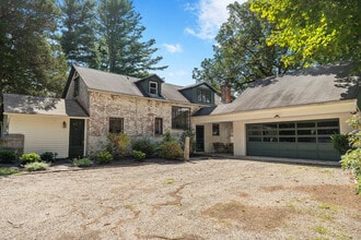 Building Photo - 65 S Rd