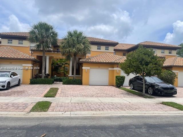 Foto principal - 8111 NW 127th Ln