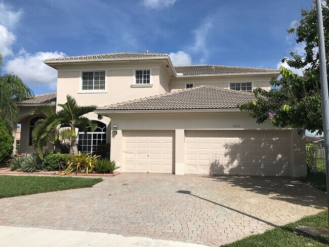 Foto del edificio - 6105 SW 192nd Ave