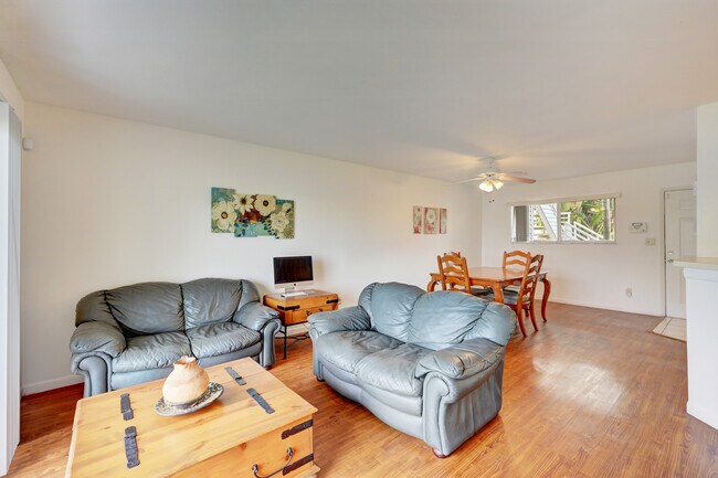 Foto del edificio - 3453 NW 44th St