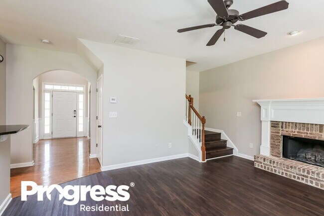 Building Photo - 2395 Stone Willow Way