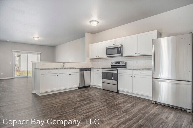 Building Photo - 2 br, 2 bath House - 15901 Cedar Drive