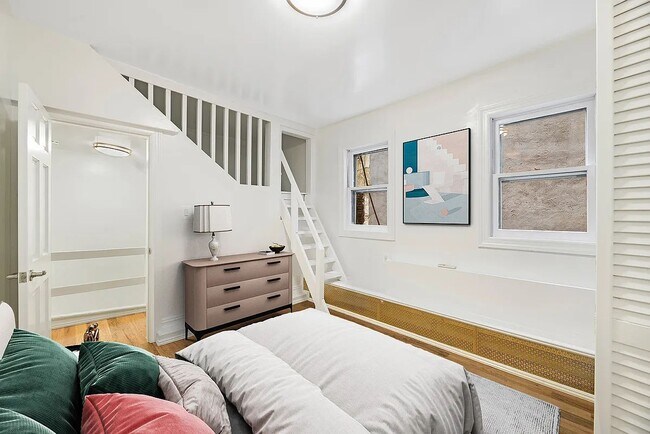 Building Photo - 510 Greenwich Street