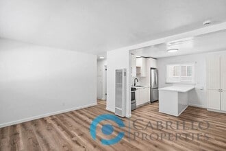 Building Photo - 3988 1/2 Kansas St