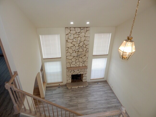 Foto del edificio - 2223 Seaver Ln