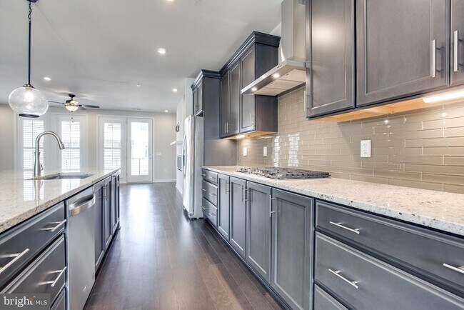 Foto del edificio - 7510 Sawyer Farm Wy