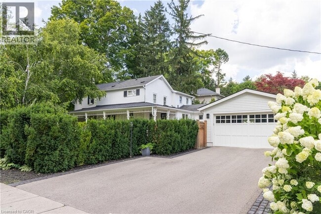 Photo du bâtiment - 212 King St