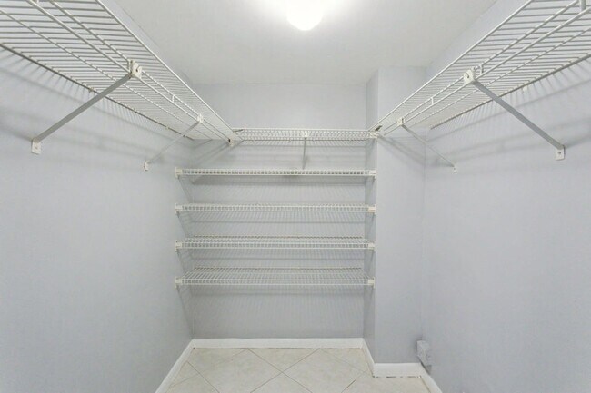 Foto del edificio - 2900 SW 22nd Cir