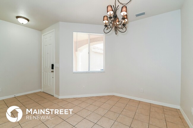 Building Photo - 9793 Roundstone Cir