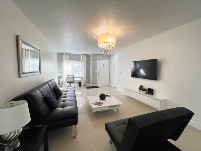 Foto del edificio - 4368 S Kirkman Rd