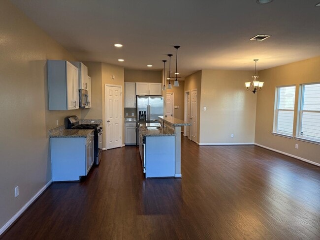 Foto del edificio - 17134 Wilthorne Gardens Ct
