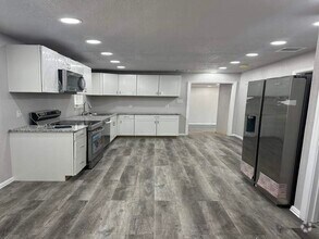 Building Photo - 4707 Midway Dr