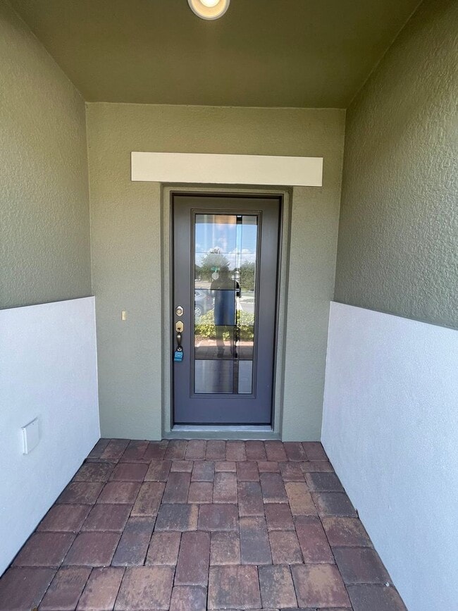 Building Photo - $200 off 1st mo rent! OVERLOOK RESERVE-482...