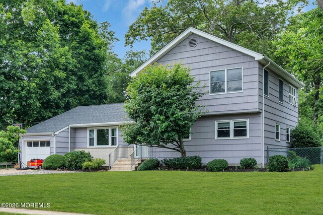 Foto del edificio - 485 Freehold St