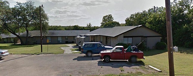 Foto del edificio - 400 Brewster Ave