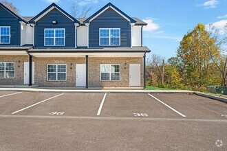 Building Photo - 870 Needmore Rd