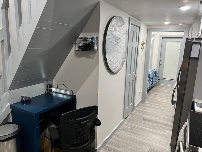 Building Photo - 2 Bedroom Single Family Tiny Home in Willis, Tx
