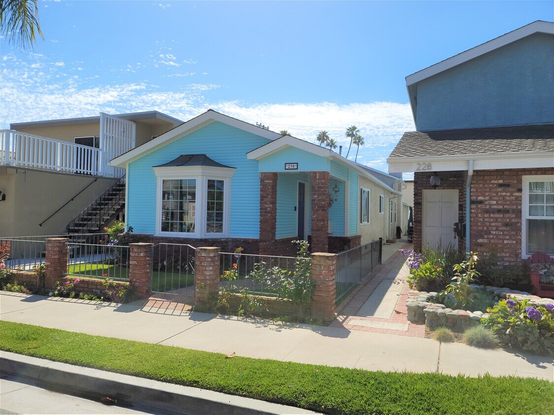 230 5th St, Seal Beach, CA 90740 House Rental in Seal Beach, CA