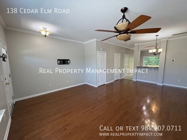 Foto del edificio - 138 Cedar Elm Rd