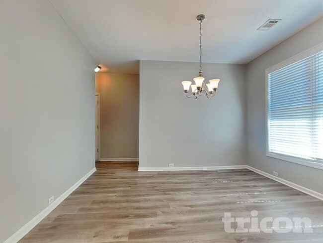 Building Photo - 38 Beaumont Crossing