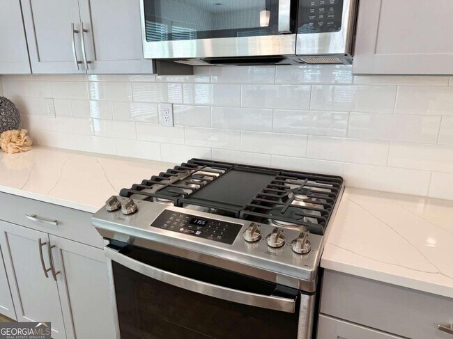 Foto del edificio - 1546 Halstead Pl