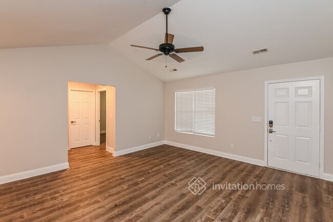 Building Photo - 2932 Ireton Pl