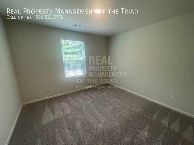 Foto del edificio - Unbelievable 5bd/3ba home in Lexington, br...
