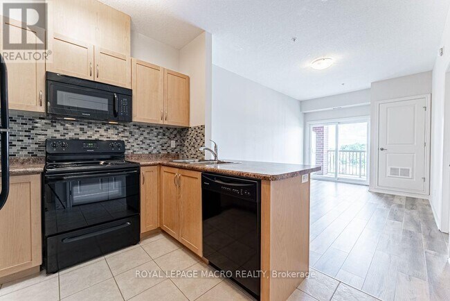 Photo du bâtiment - 3200 Hamilton Regional Rd 56