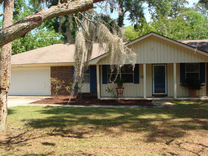 Primary Photo - 1303 Wilmington Island Rd