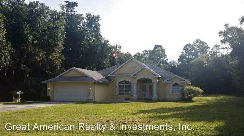 Primary Photo - 4825 S Robert Blake Ave
