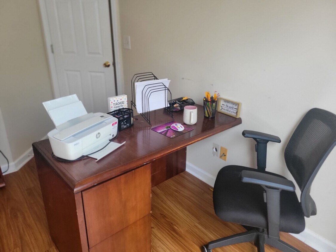 Charming 3 BR House in Covington - Charming 3 BR House in Covington