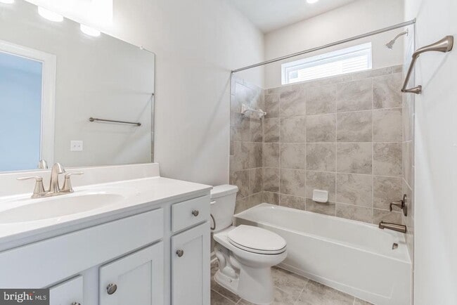 Foto del edificio - 8159 Tompkins St
