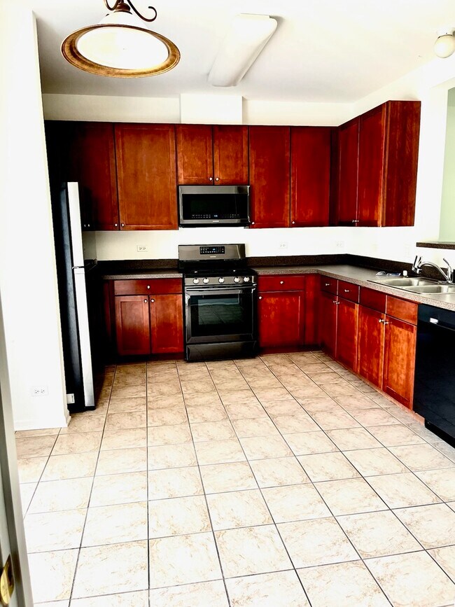 Foto del edificio - 4323 Savoy Ln