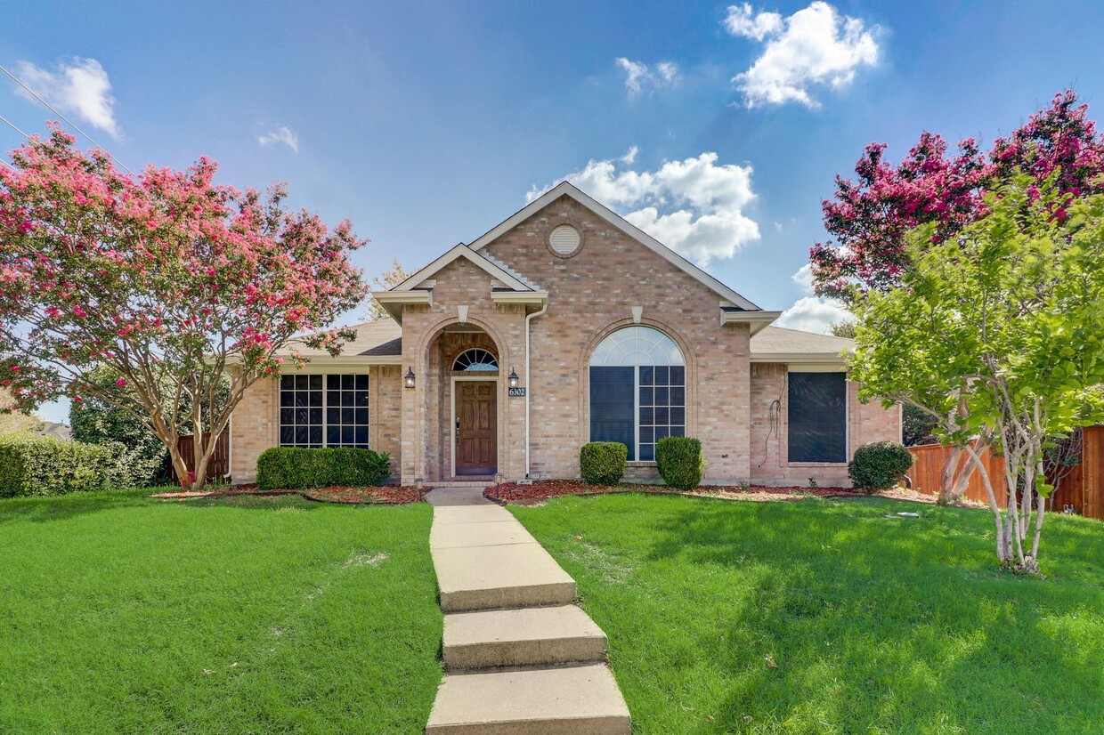 Primary Photo - 6302 Mt Vernon Dr