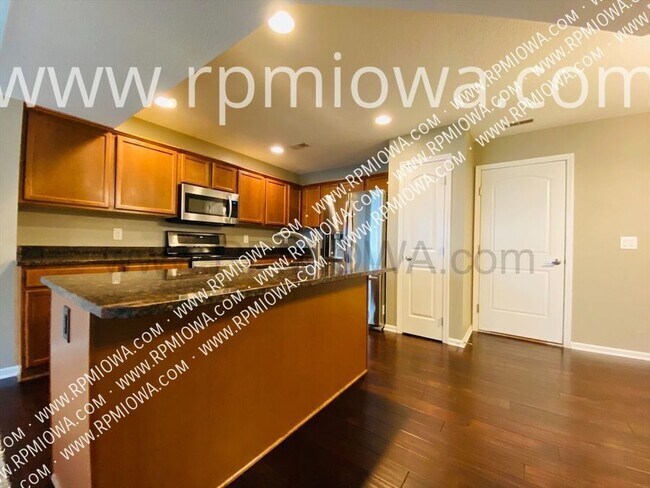 Foto del edificio - 9065 Greenspire Dr