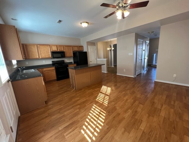 Foto del edificio - 6747 S Grand Brook Cir