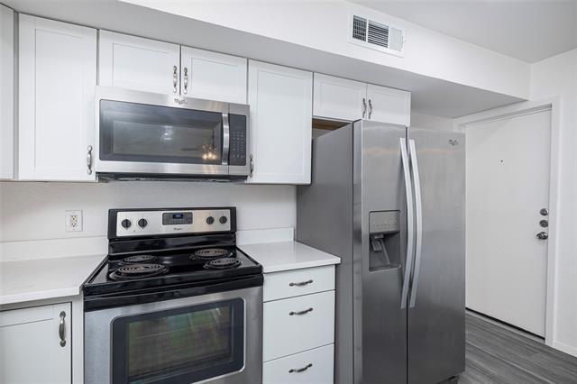 Foto del edificio - 3205 Elizabeth St