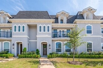 Building Photo - 7633 Renaissance Blvd