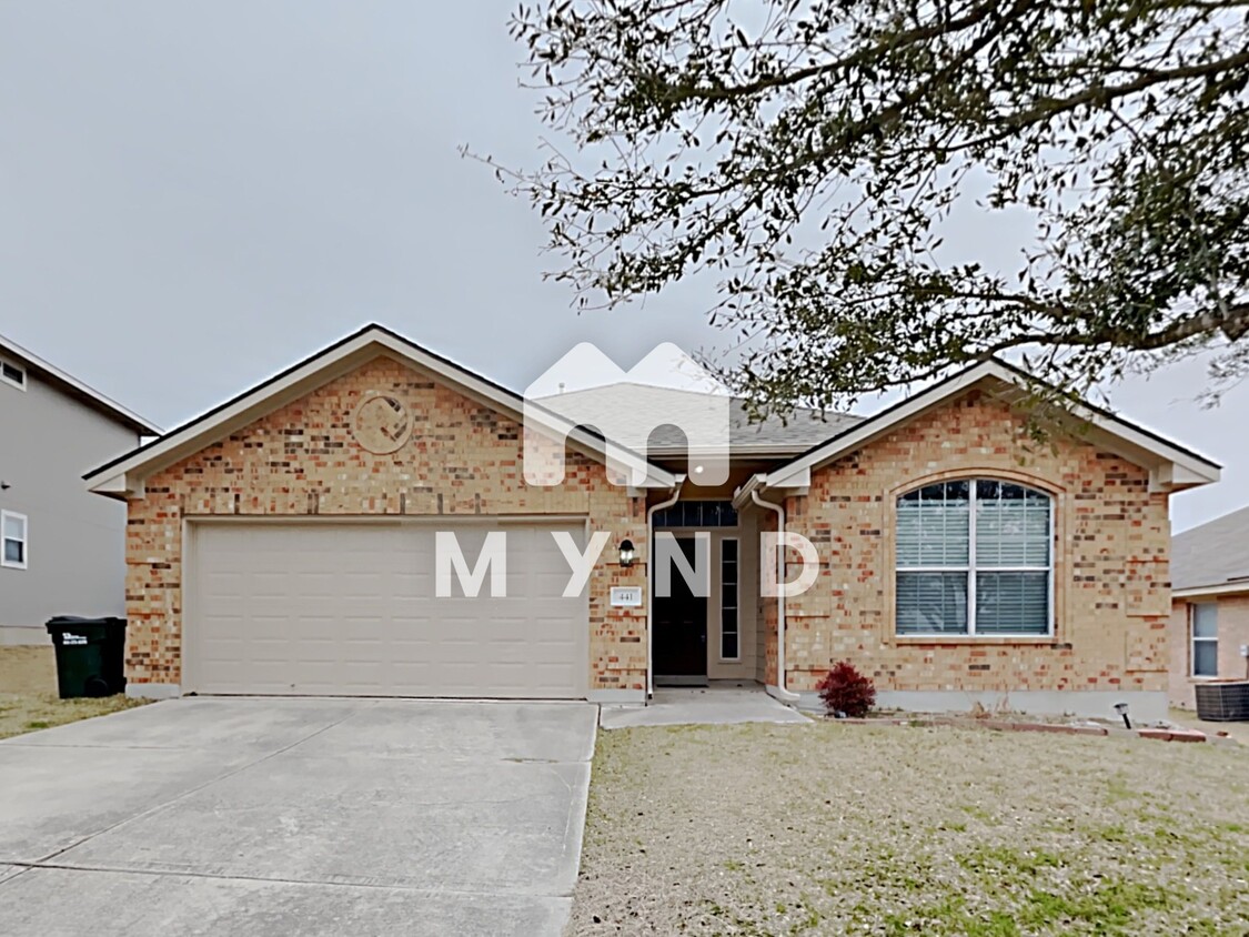 Primary Photo - 441 Goldenrod St