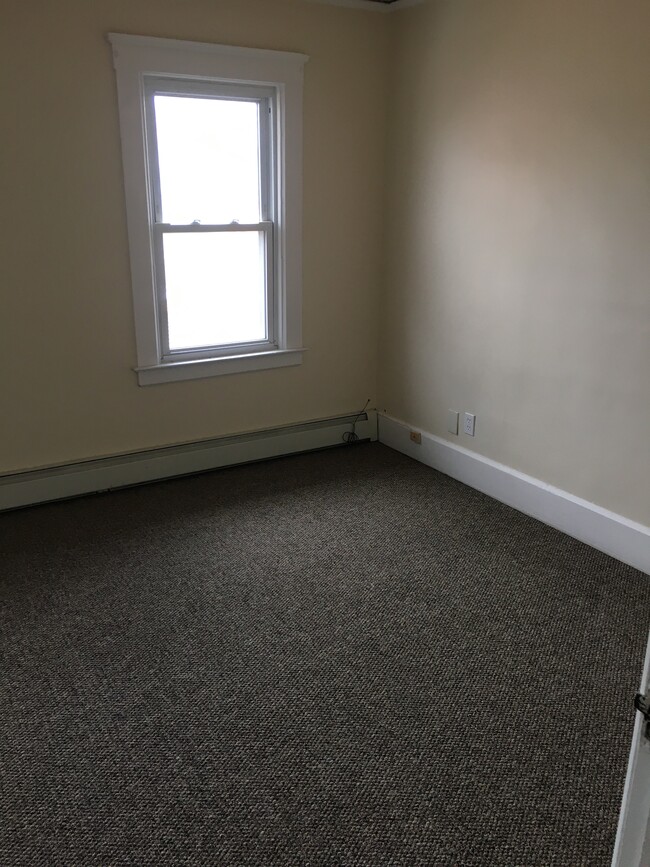 Bedroom #2 - 18108 Outer Dr