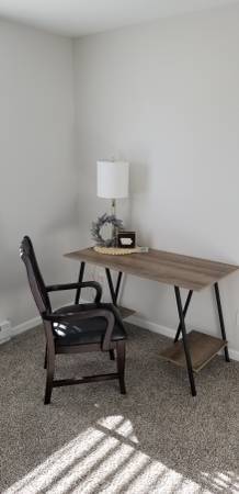 2do dormitorio/oficina - 1000 W Marion St