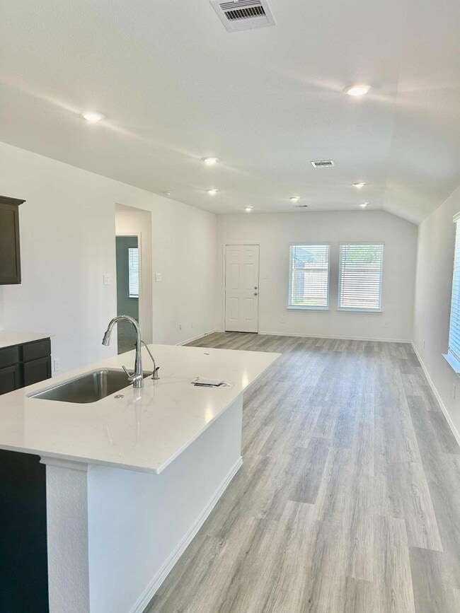 Foto del edificio - 1002 Muscadine Vine Ln